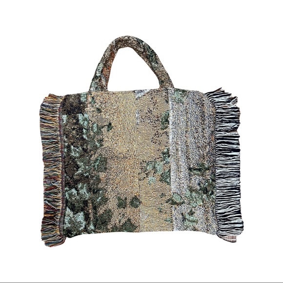 Blanket Tote - Picture 1 of 3